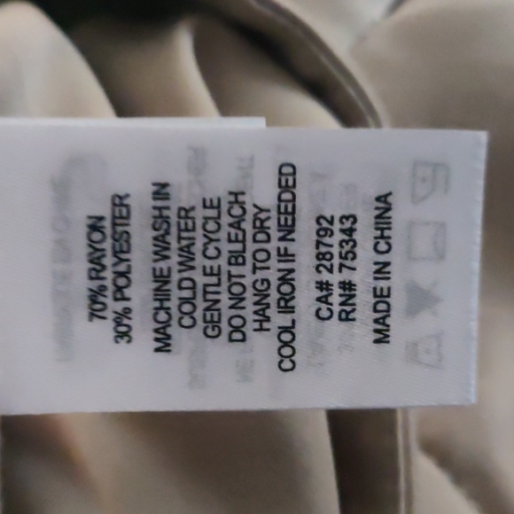 Nicole Miller High Rise Straight Leg Dress Women Pants. Color Taupe/Tan. Size L. - Picture 10 of 11